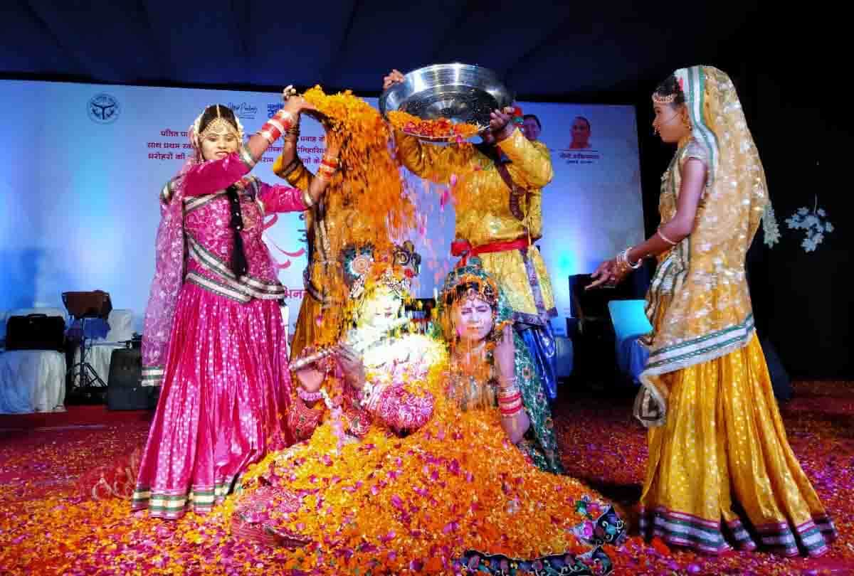 holi 2020 is celebrated in different places in India