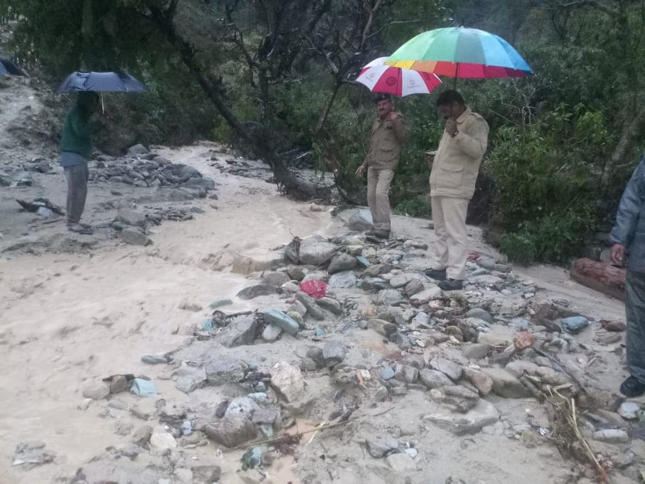 Uttarakhand Weather Update Today: Heavy Rainfall, snowfall and lightning Alert