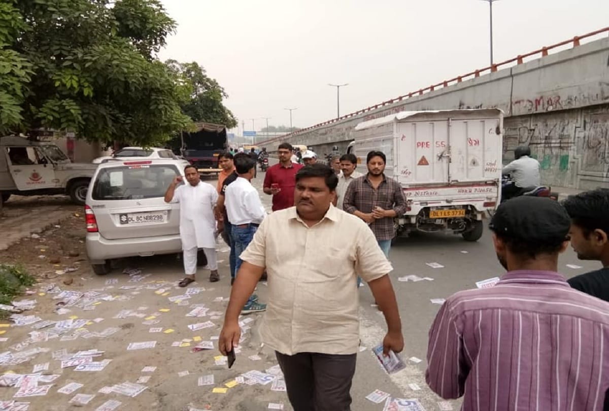 Delhi riots delhi high court asks delhi police to give status reports of all bail plea of tahir hussain