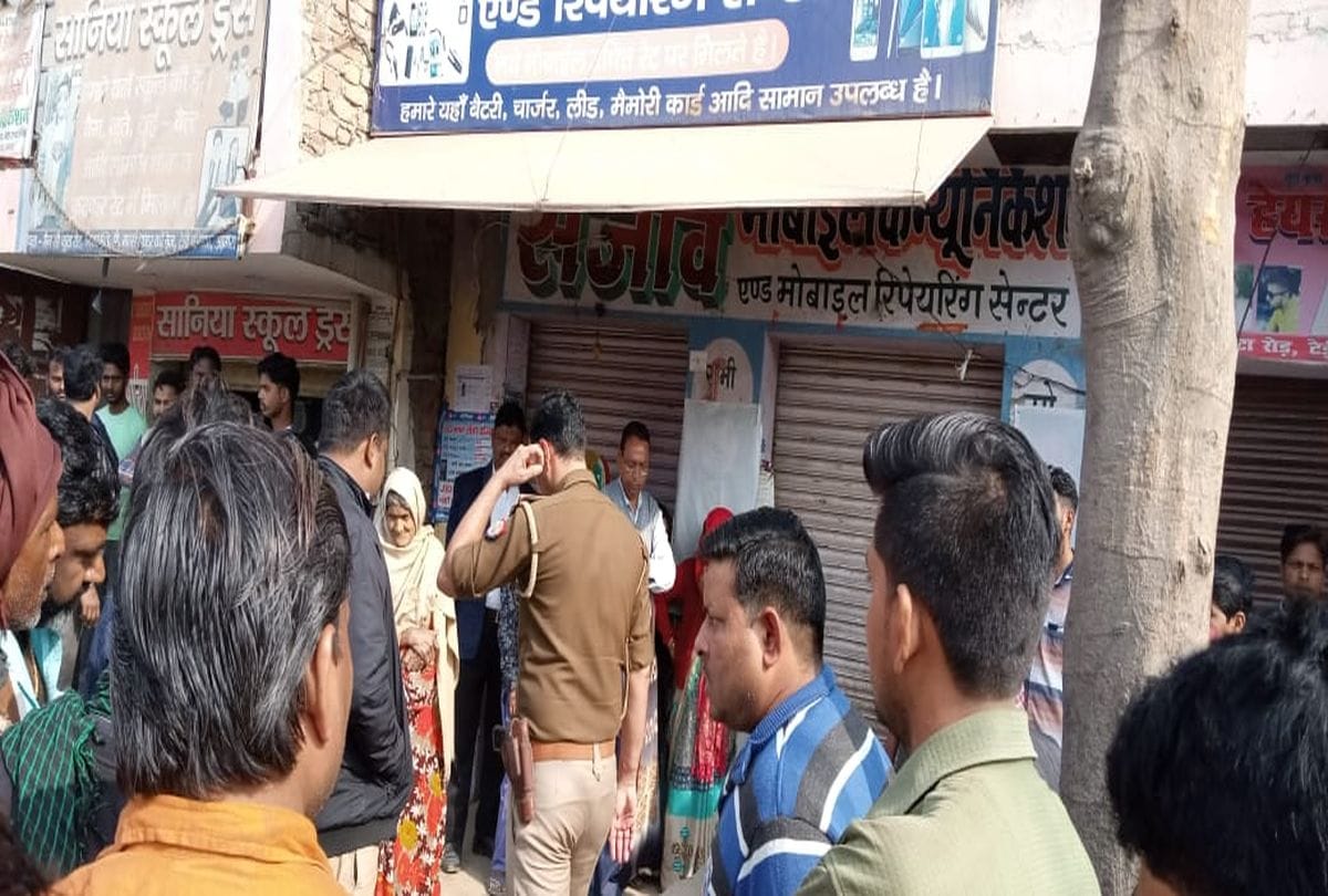 Thieves dug ten feet long tunnel for theft in agra