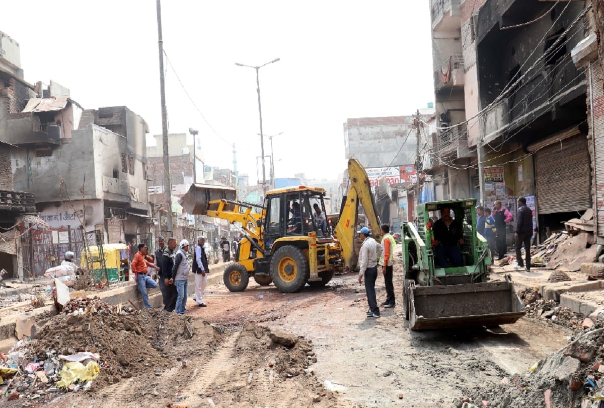 delhi violence: CCTV cameras installed at Tahir hussain house found upside down