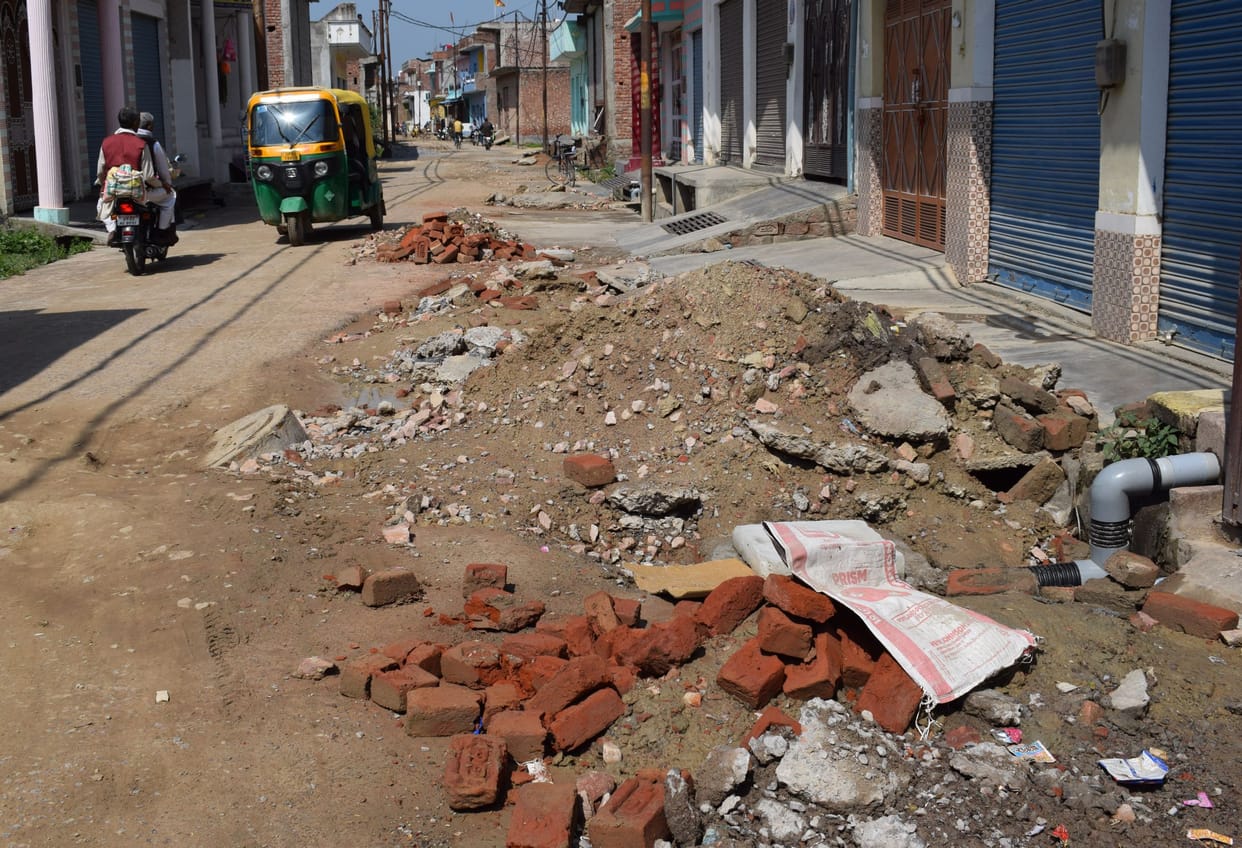 dumpy roads, peoples puzzled