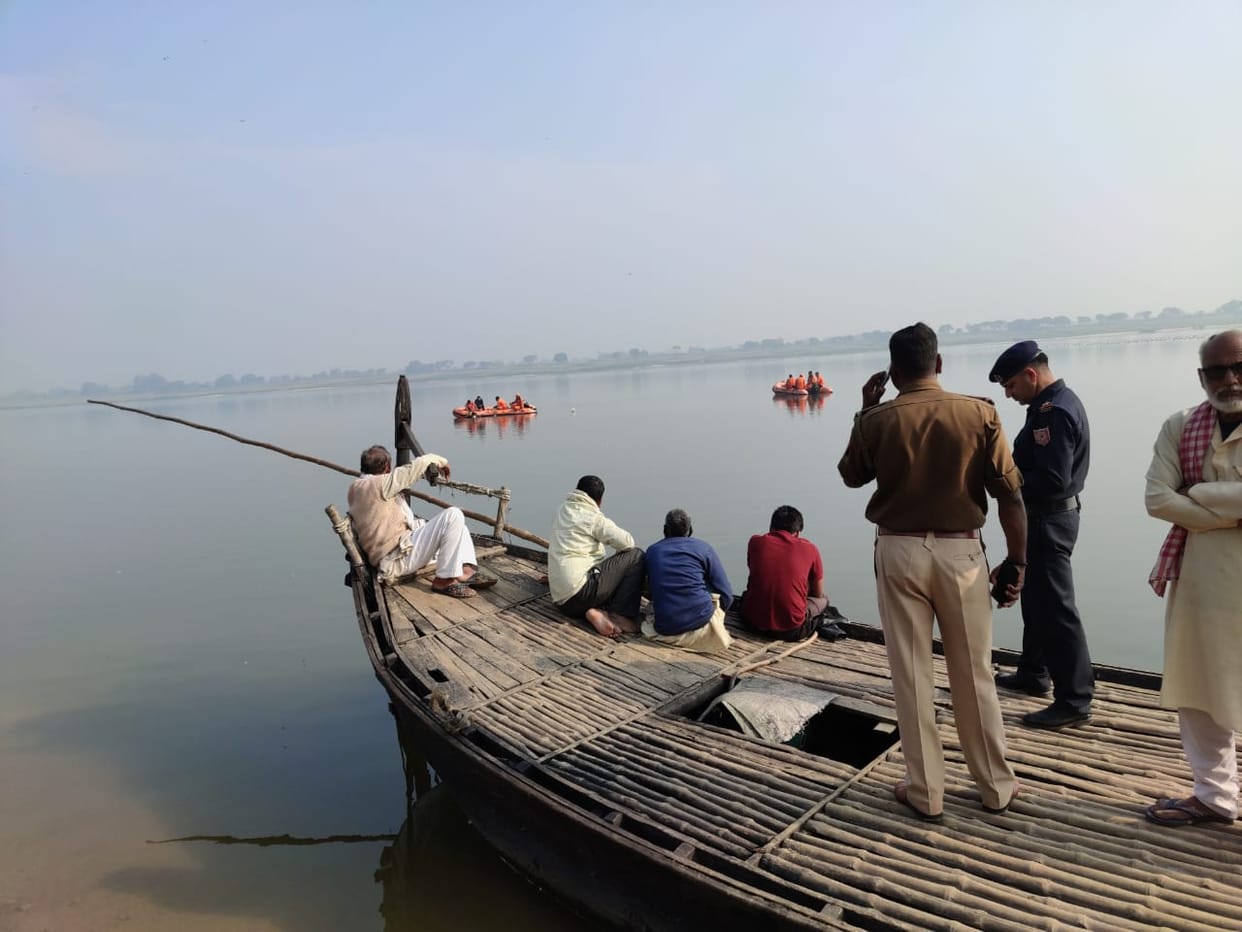 body of one of five girl child recovered, Varanasi NDRF team doing research