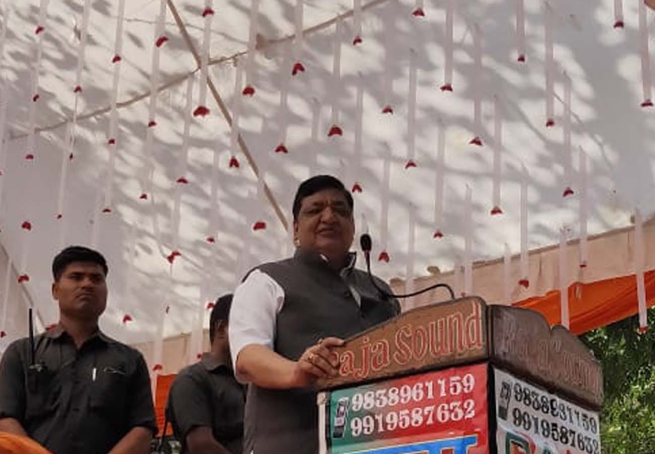 Naresh Agrawal gave big statement against Pakistan In Hardoi