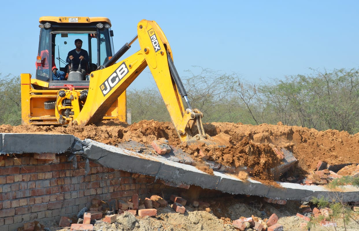 illigial, construction, city
