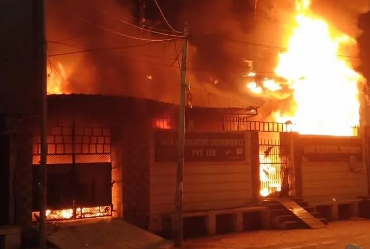 Fire breaks out at Science factory in Ambala