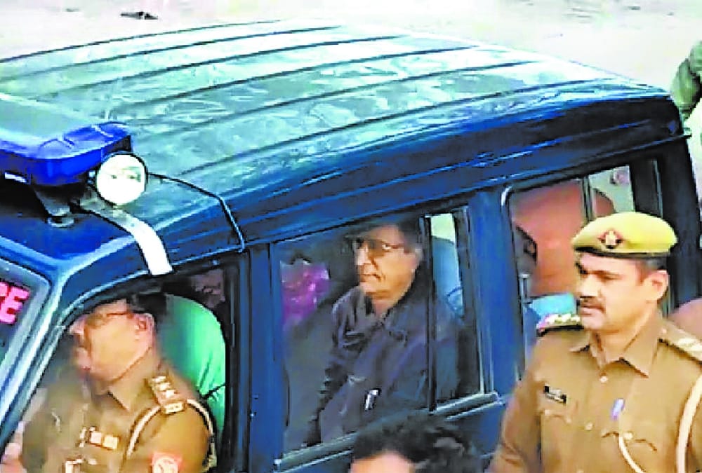 Jail administration treated me as a terrorist says Azam Khan.
