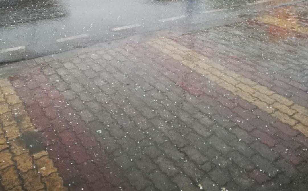 heavy hail with strong wind, farmers warred