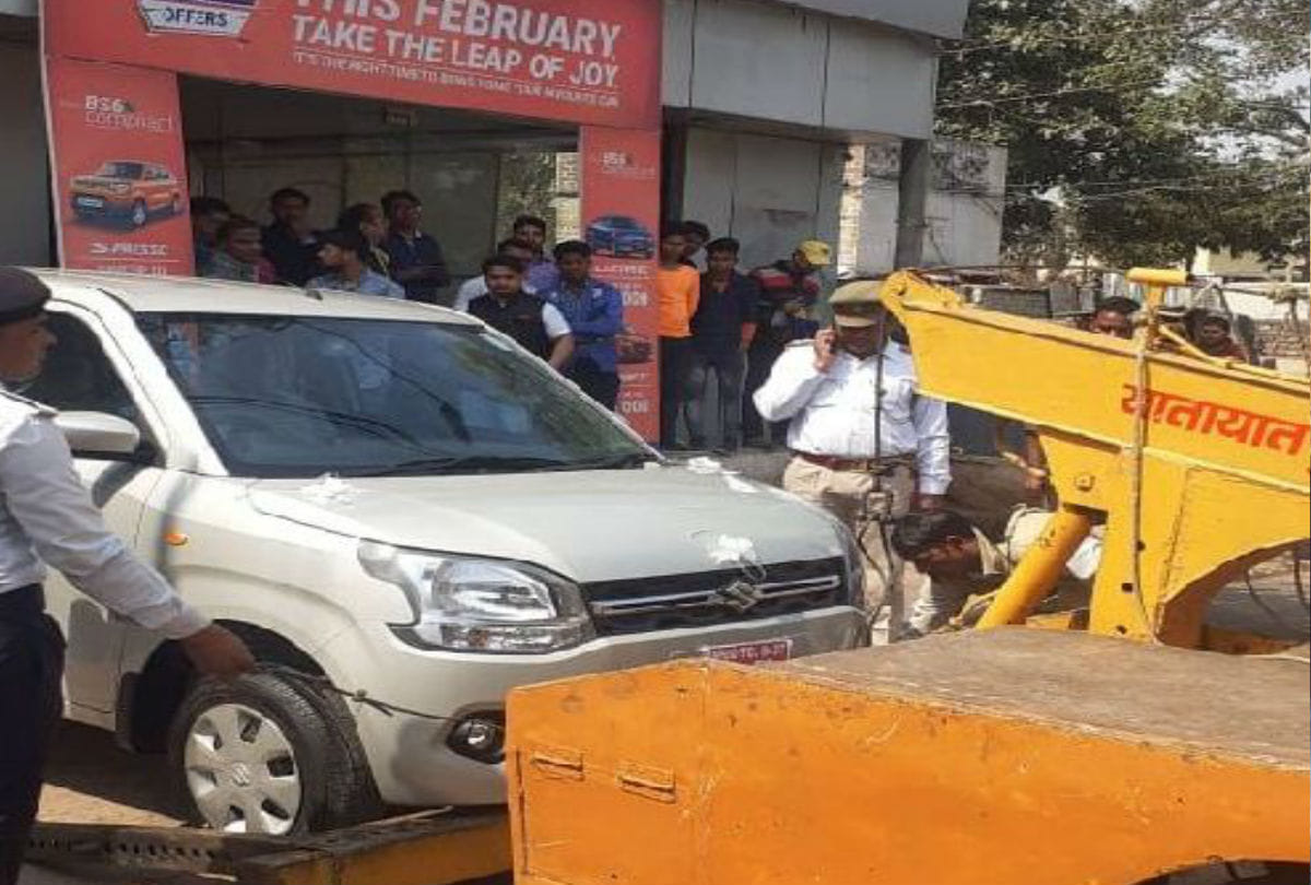 Now the information of tow vehicle will be received from the message, new system implemented, e-challan machine upgraded in delhi