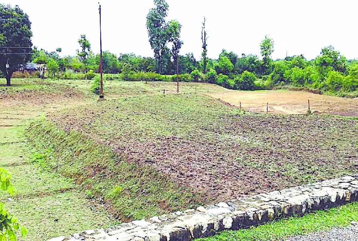 Five arrested for occupying government land Jammu Kashmir