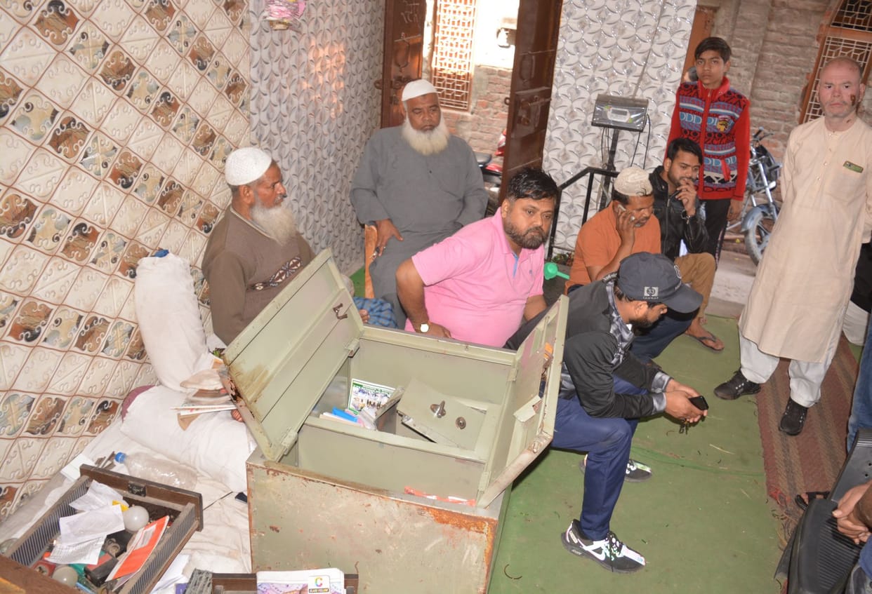 crime, thefth, firozabad,