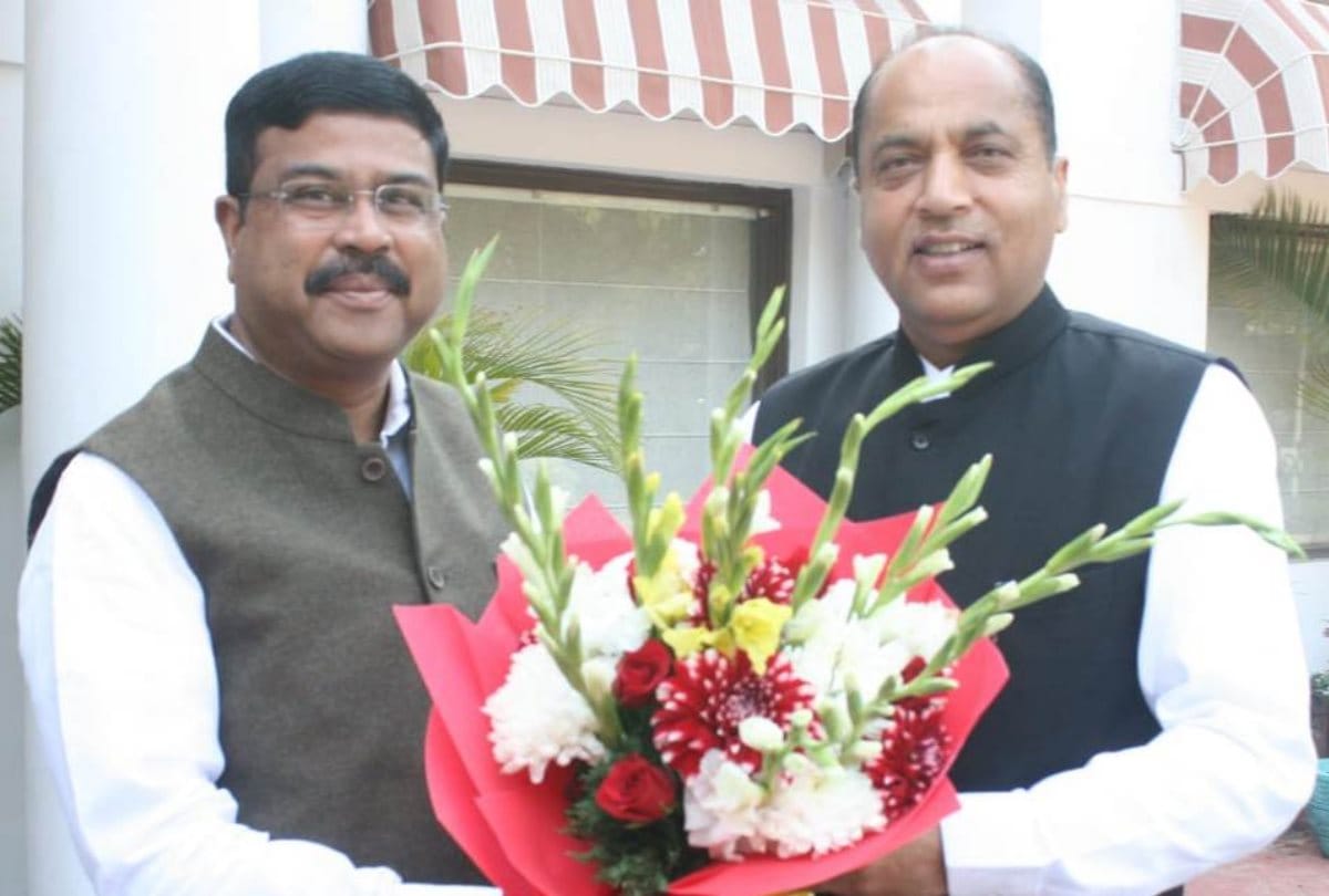 cm jairam thakur meets  Petroleum minister Dharmendra Pradhan