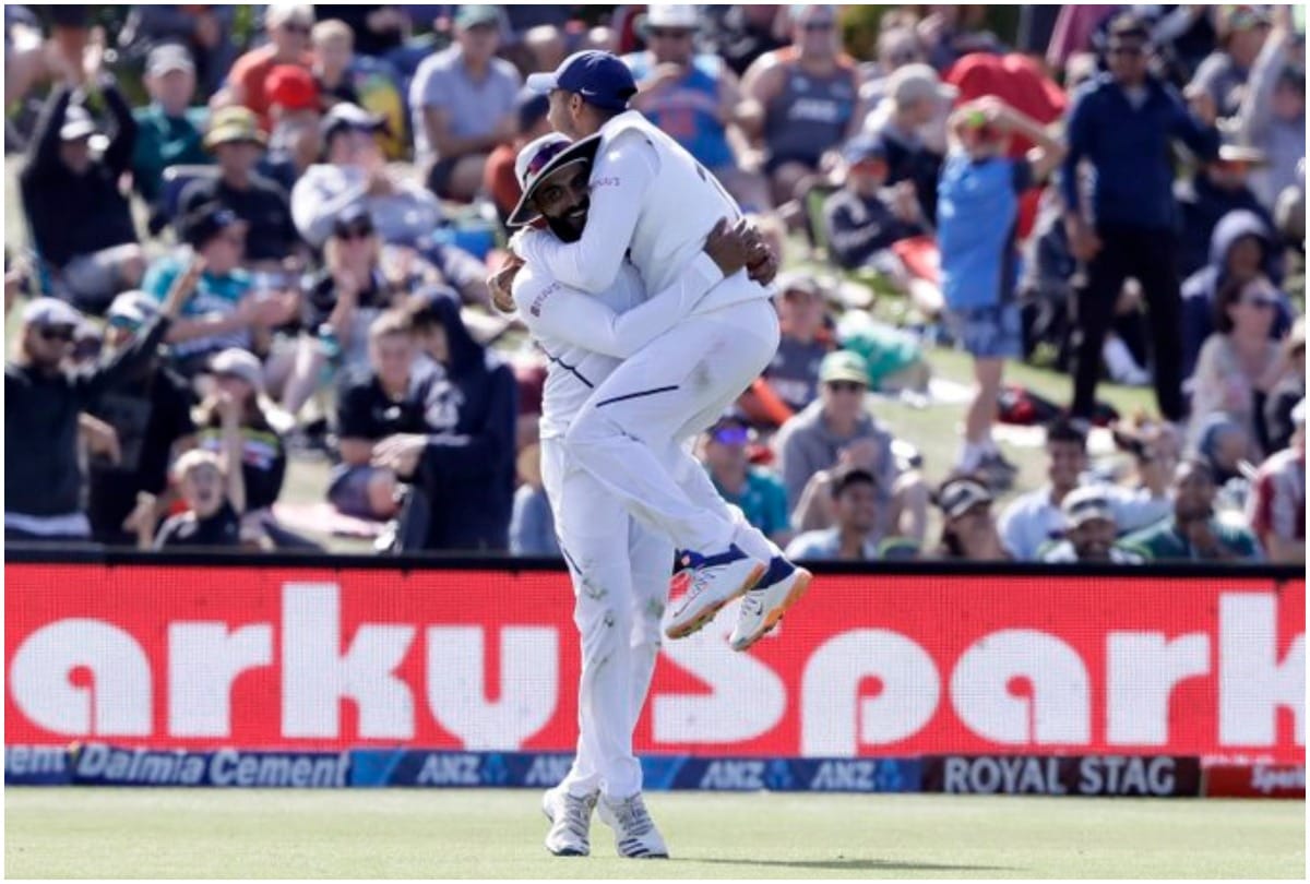 IND vs NZ Ravindra Jadeja Take a Stunning catch of Neil Wagner on The ball of Shami