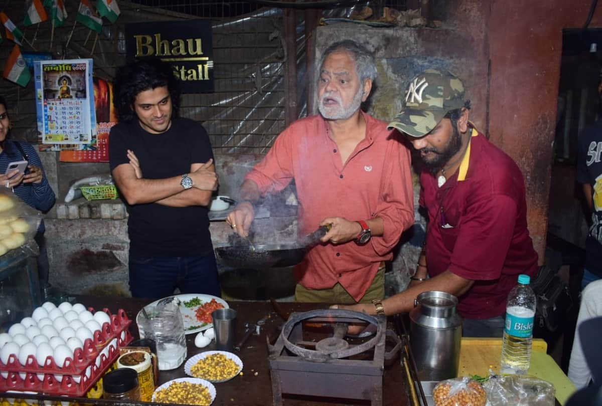 Sanjay Mishra made Anda Pav to sell the film of Shahrukhs company, Eros refused to release