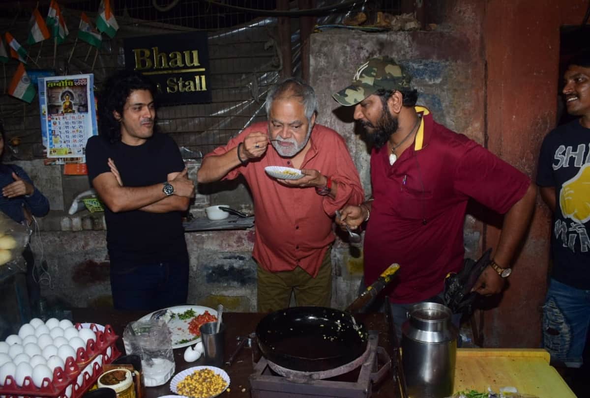 Sanjay Mishra made Anda Pav to sell the film of Shahrukhs company, Eros refused to release