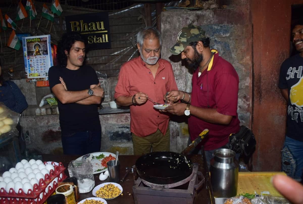 Sanjay Mishra made Anda Pav to sell the film of Shahrukhs company, Eros refused to release