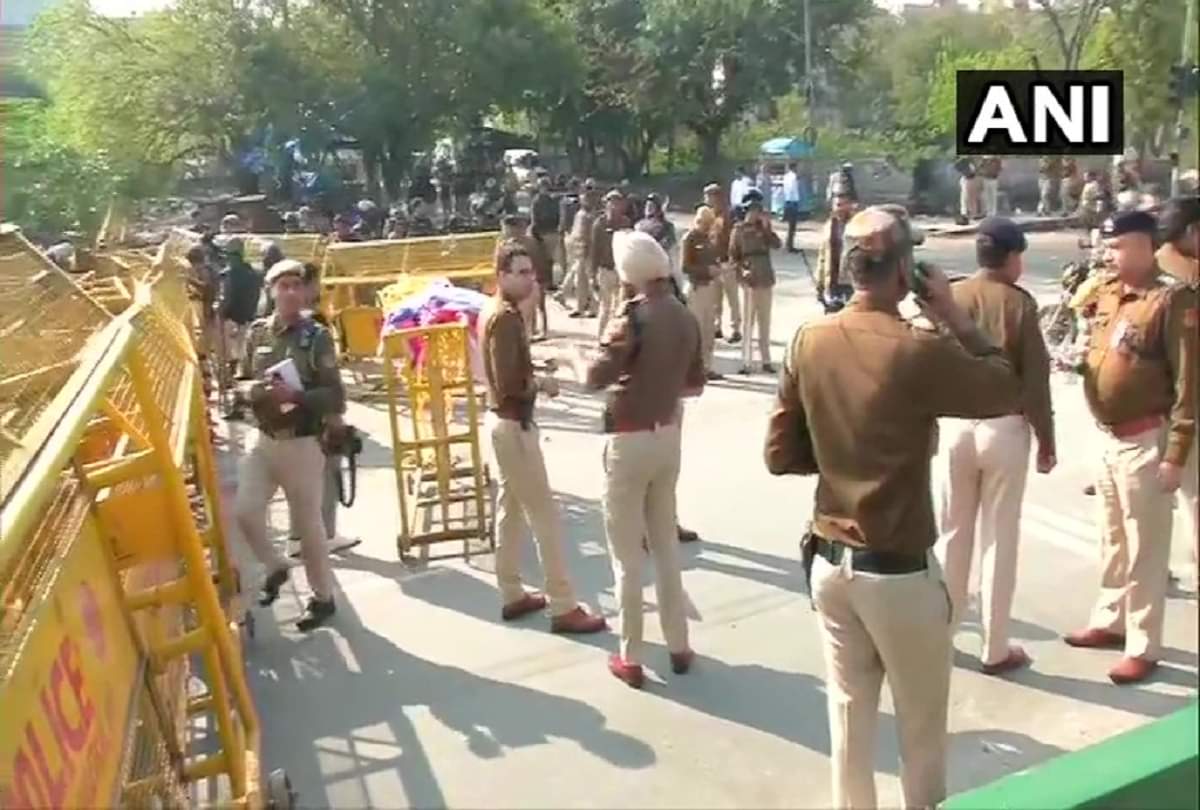 Shaheen Bagh can be opened before Holi