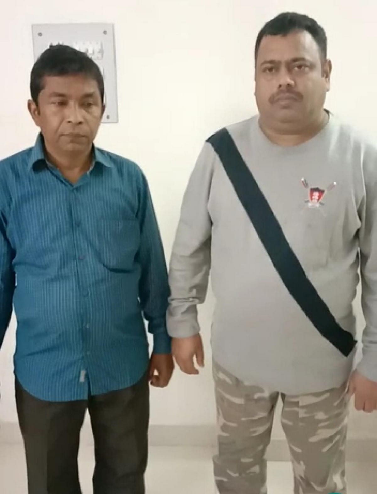 STF varanasi arrested two accused recoveries in name of getting jobs through social media