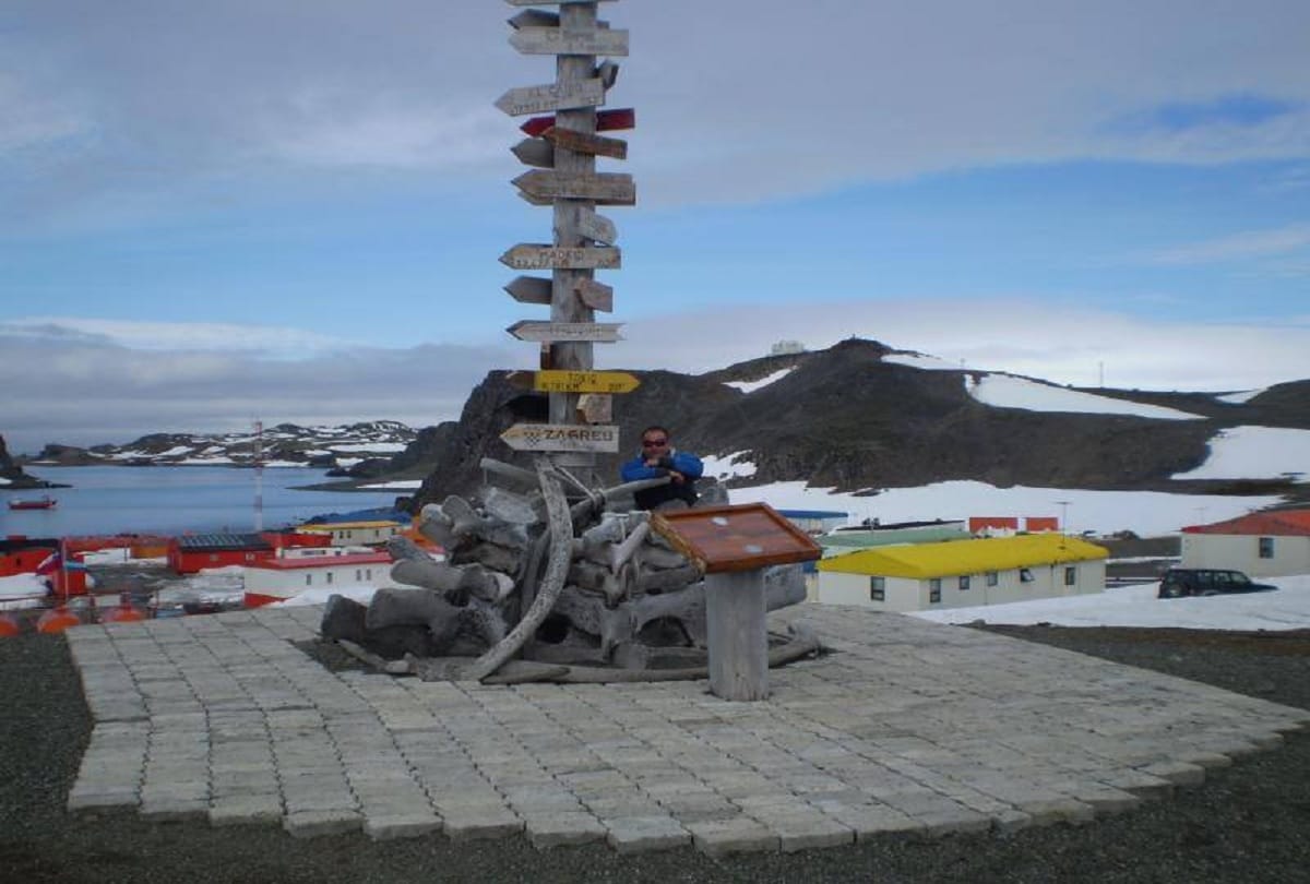 villa las estrellas most weird places in the world where people have to appendix removal necessary