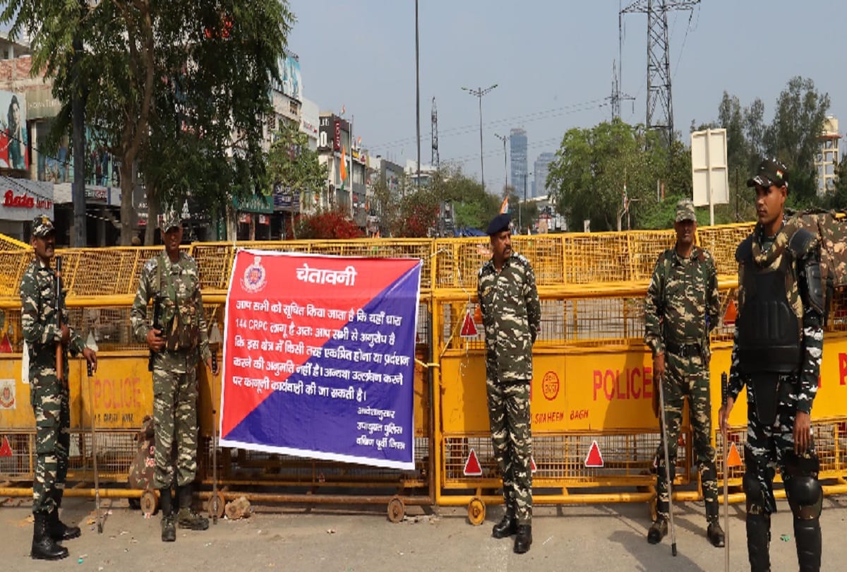 Shaheen Bagh transformed into a force camp