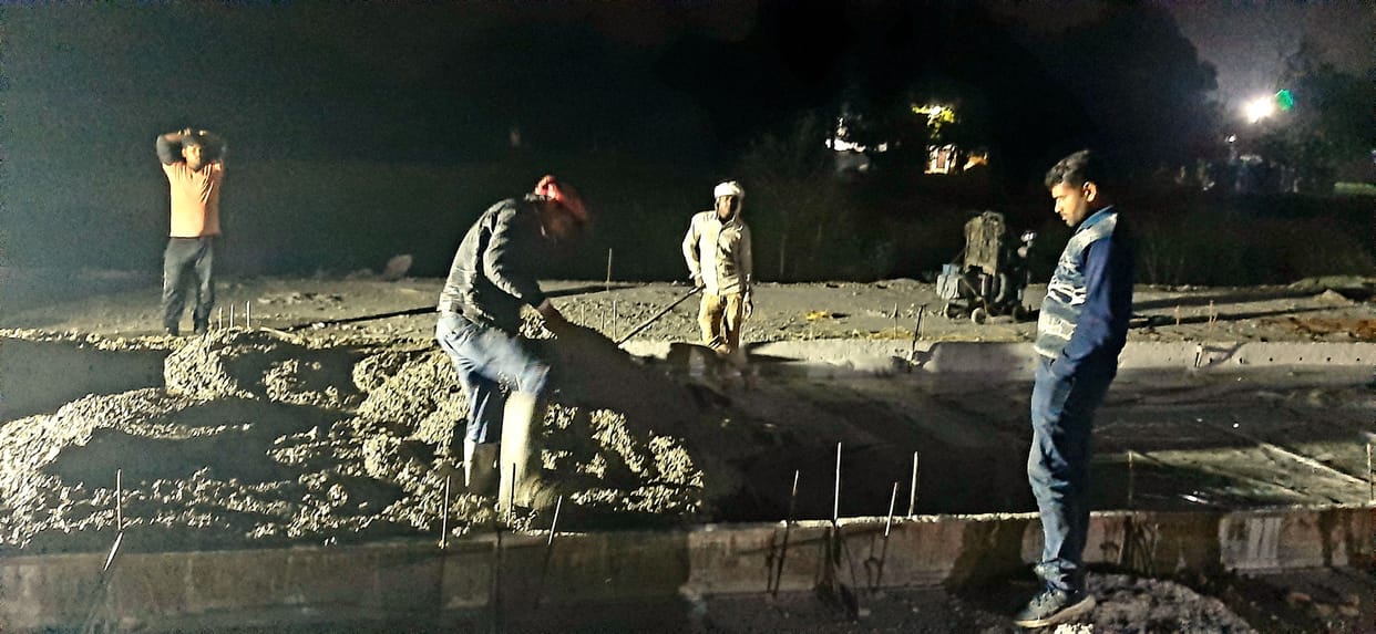 Fourlane road construction being done manually