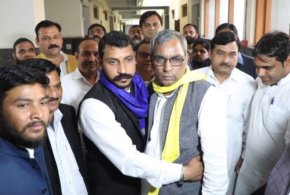 Mukesh sahni and Chandrashekhar may join Bhagidari sankalp Morcha.