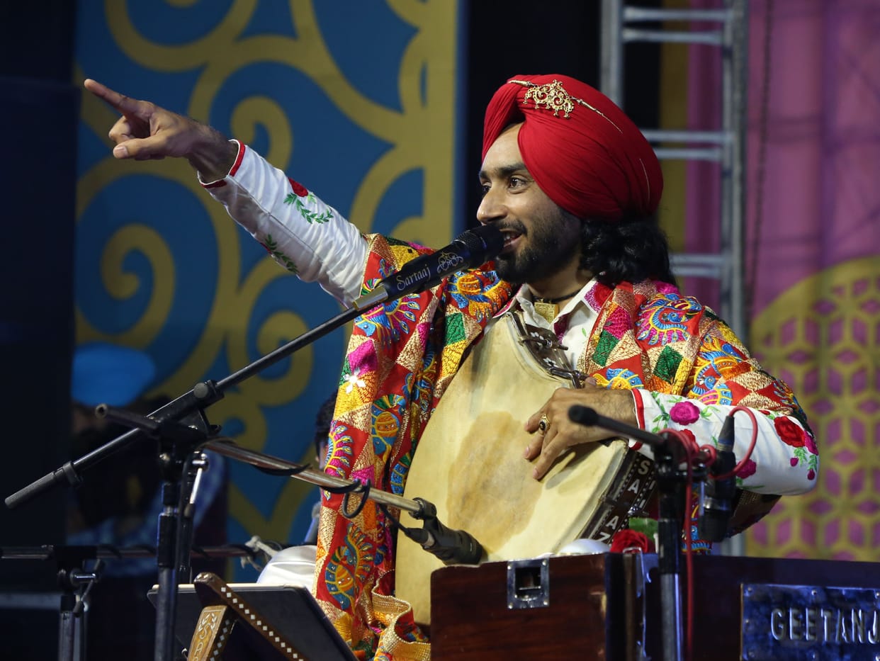 Police stopped singer Satinder Sartaaj show in Patiala