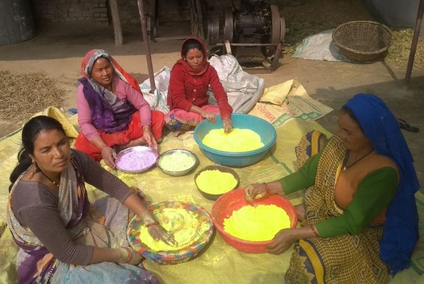 The fragrance of herbal colors will change in Holi