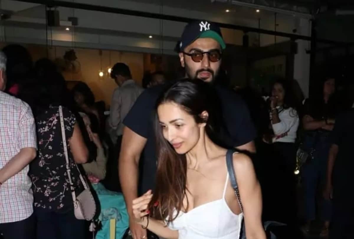 malaika arora go for dinner date with arjun kapoor without makeup