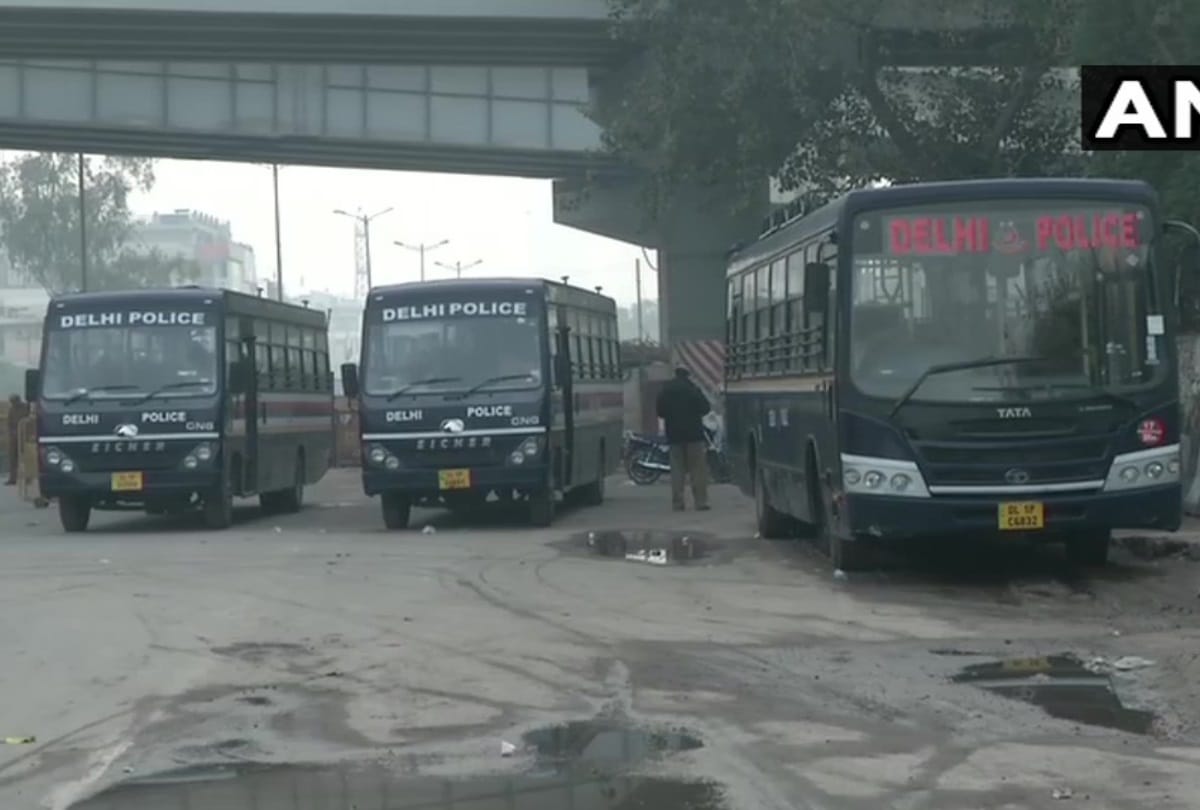 Rumors of spreading corona virus on social media in Shaheen Bagh