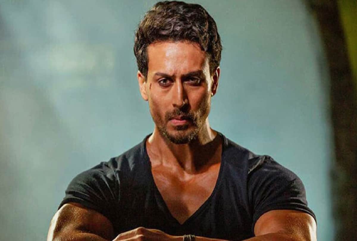 These are 10 unheard stories of Tiger Shroff, know his grandparents love story