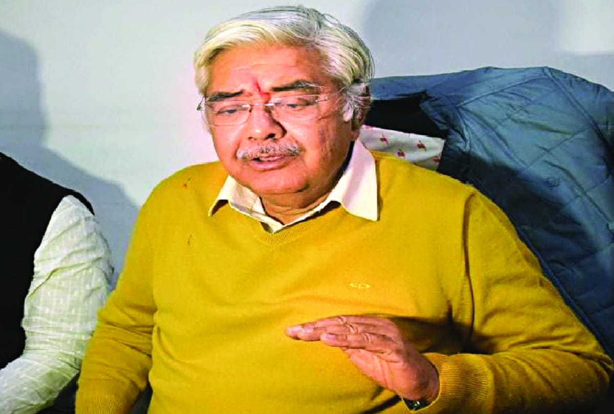 Hindu are not rioters but they are able to respond them said vhp leader alok kumar