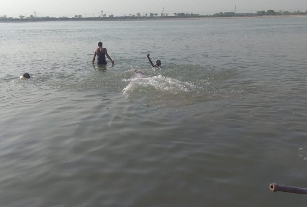 Three youth get drowned in Sarayu River in Ayodhya.