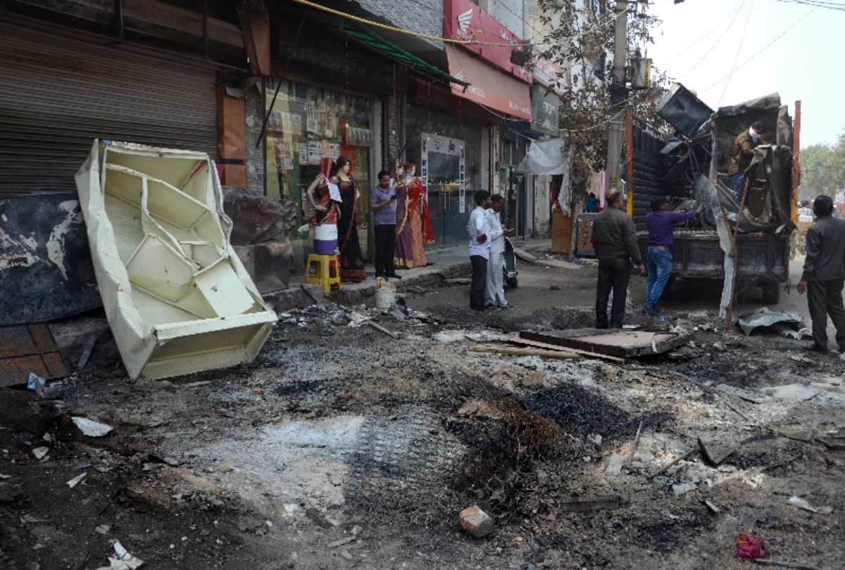 Delhi violence Three innocent children orphaned after died his father