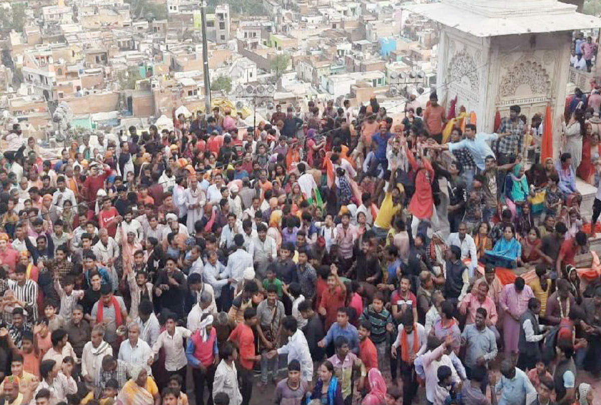 Laddu Holi 2020 Celebrate In Barsana