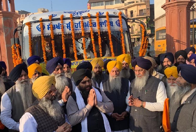 Free Bus Service Started for Kartarpur Sahib from Shri Harmandir Sahib