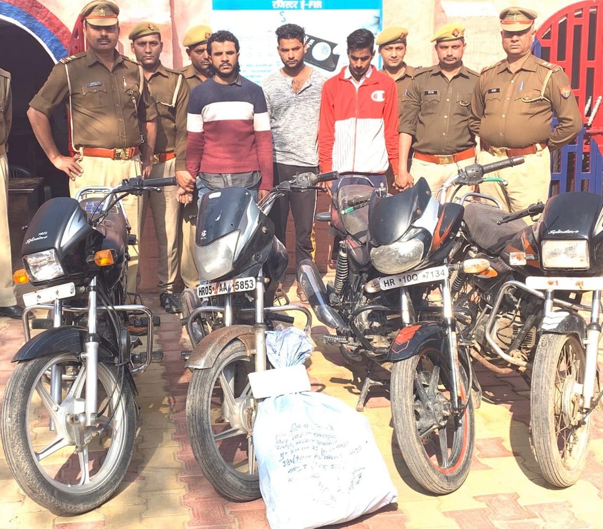 Three members of interstate vehicle thief gang arrested
