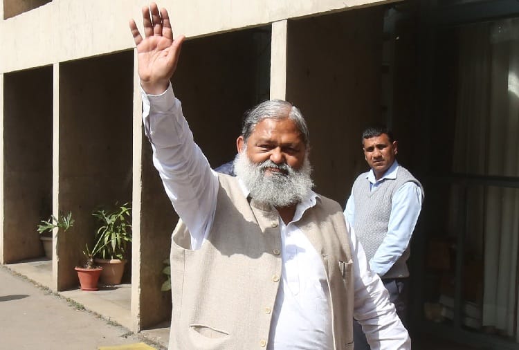 Haryana Home Minister Anil Vij Warned Inquiry Officers, Assembly Session