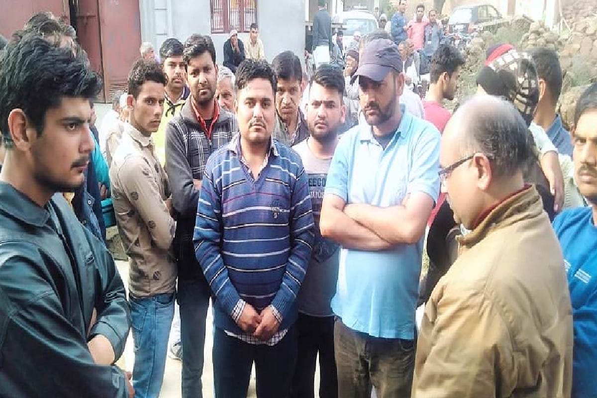 Delhi Violence, Family members of IB constable has demand Ankit should get martyr status