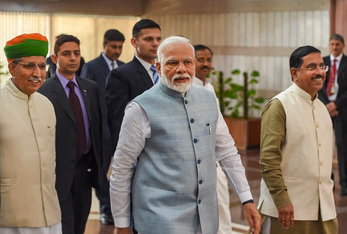 Coronavirus outbreak Prime Minister Narendra Modi praise Malini Awasthi   on covid 19 on Janata curfew