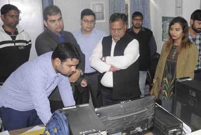 Disclosed in front of Principal Secretary, 25 thousand toilets not built even after payment