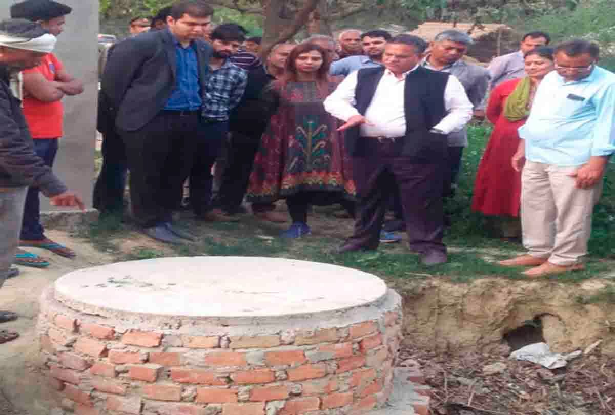Disclosed in front of Principal Secretary, 25 thousand toilets not built even after payment