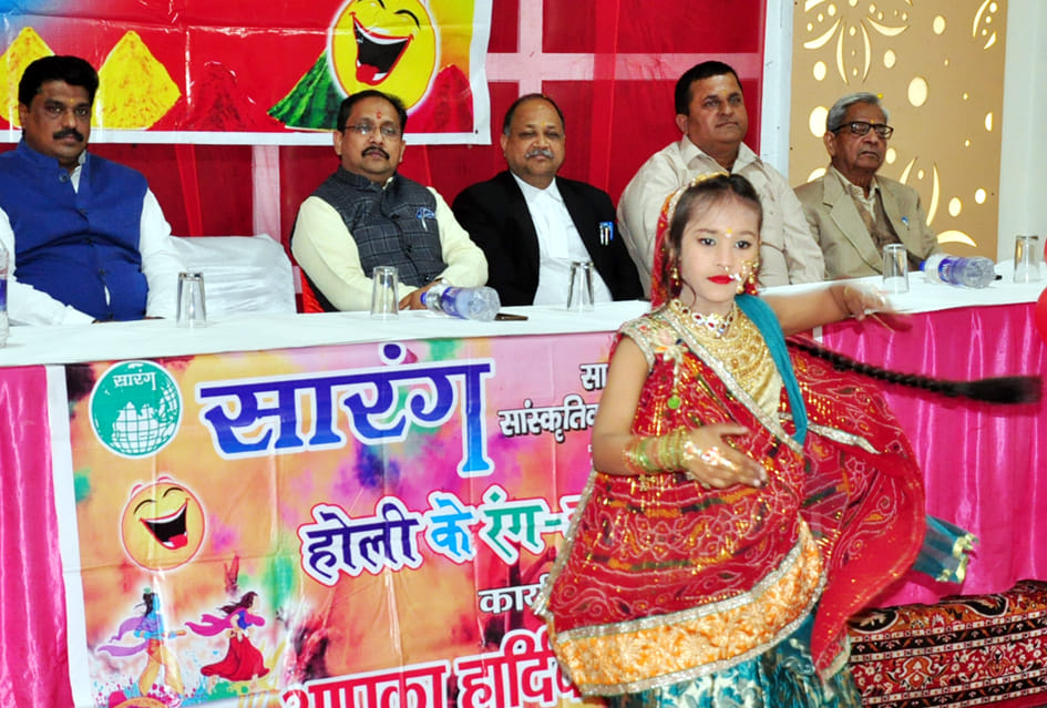 Was mesmerized by performing Holi songs