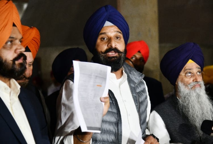 Akali leader Bikram Singh Majithia's Press conference in Chandigarh