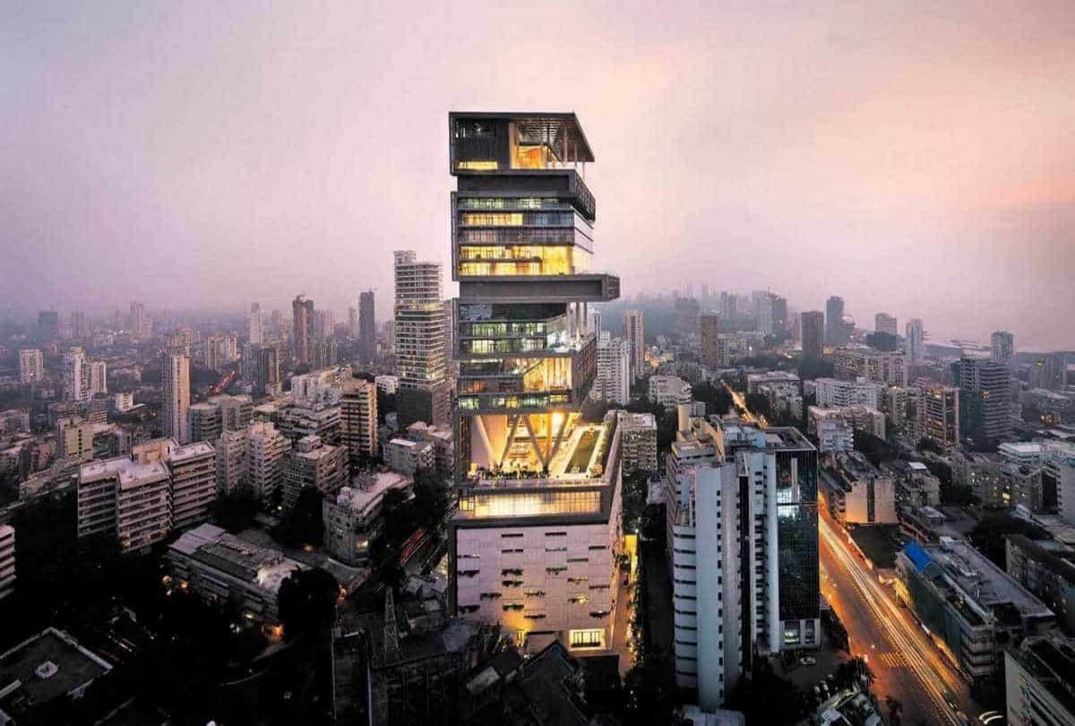 Amitabh bachchan jalsa to ambani antilia here Mumbai most expensive homes