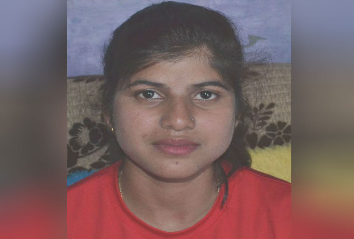 up police constable exam topper antima singh success story