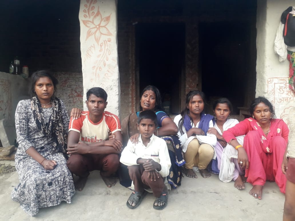 Shopkeeper hanged due to financial constraints