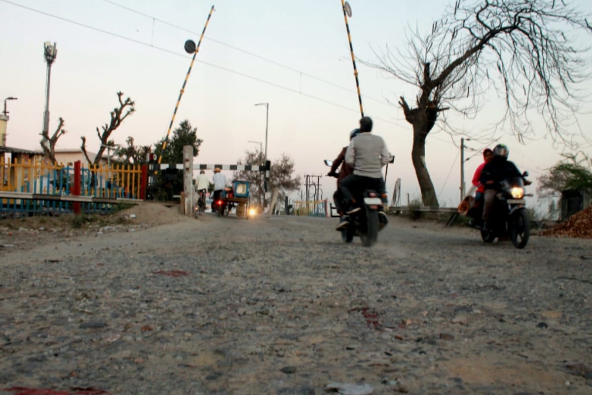 Traffic closed today on the bijli bamba bypass in Meerut
