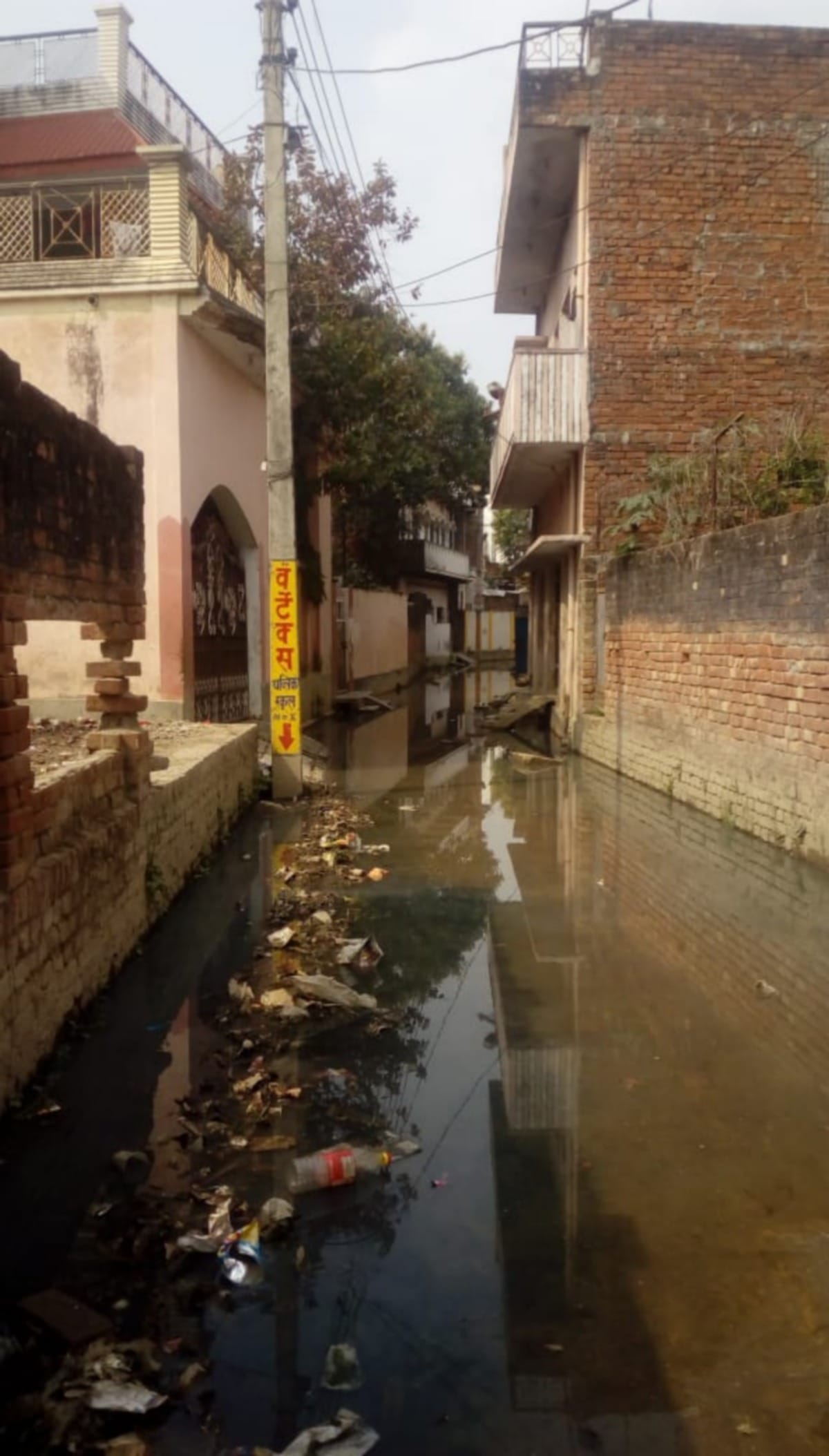 Dirty water and dirt filled on the new Basti Lakhimpur road varanasi