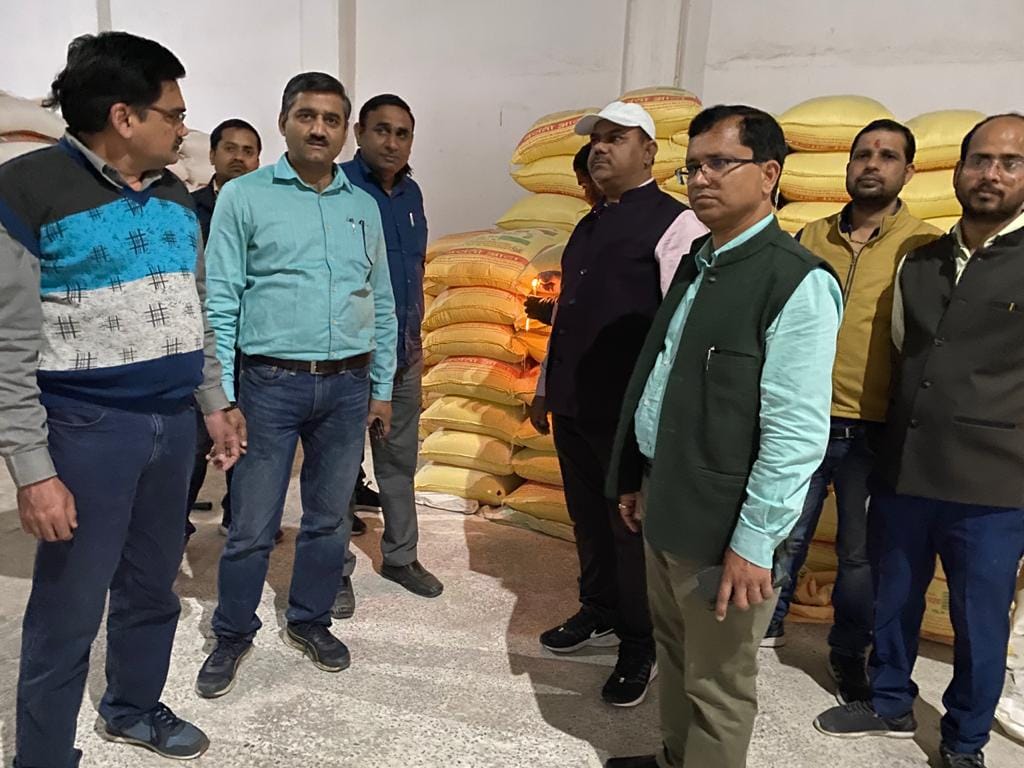 48 quintal flour and 67 sack expires semolina caught